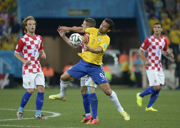 Vrsaljko in contrasto con Fred - Getty Images