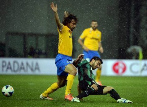 Magnanelli con Pirlo - Getty Images