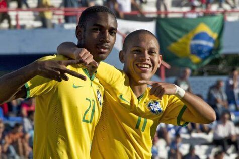 Gerson, sulla sinistra (Photo credit should read PABLO PORCIUNCULA/AFP/Getty Images)