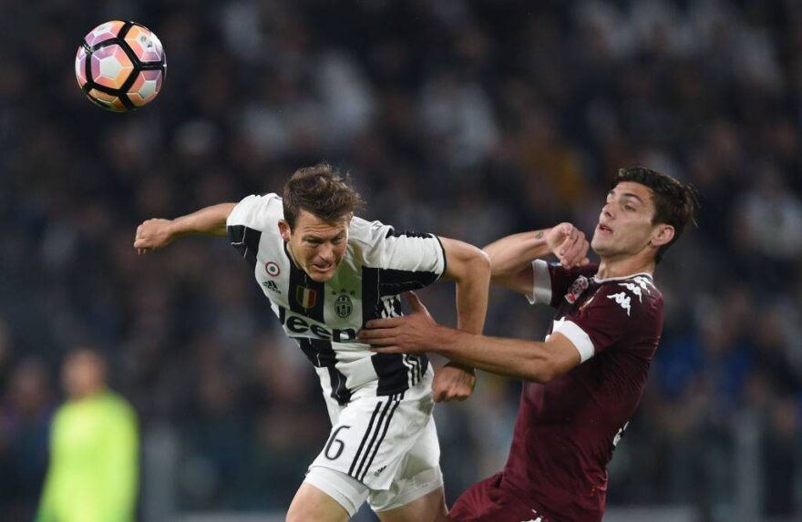 Stephan Lichtsteiner in Juventus-Torino © Getty