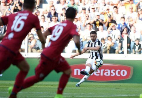 Miralem Pjanic in campo ©Getty Images