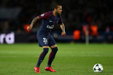 Dani Alves Juventus, attacco duro