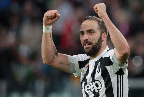 Juve-Atalanta polemica gol Higuain