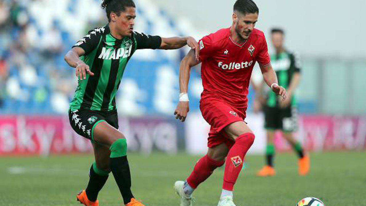 striscia rossa sul viso calciatori