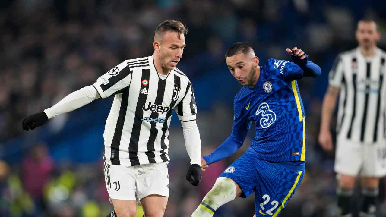 Calciomercato Juventus Arthur Roma