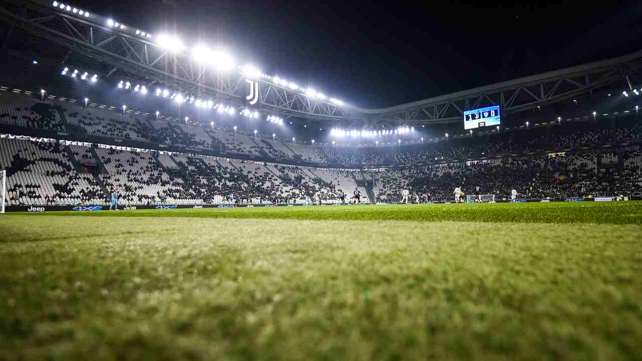 Calciomercato Juventus, presa di posizione ufficiale: doppio addio