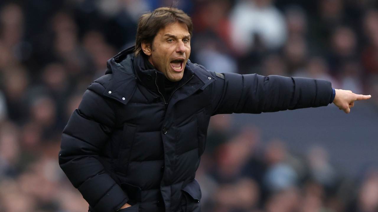 Calciomercato, Conte ritorna alla Juventus: “Addio Allegri in estate”