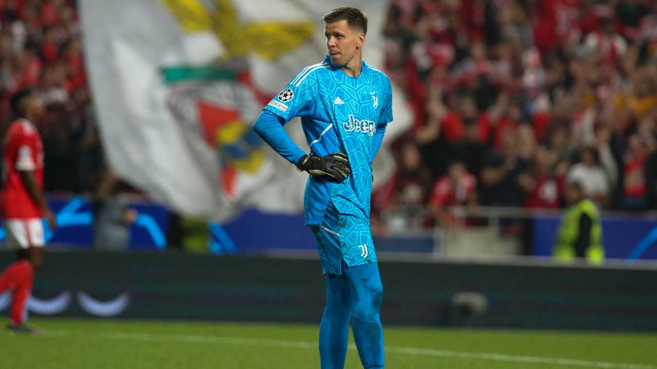 Szczesny ai saluti