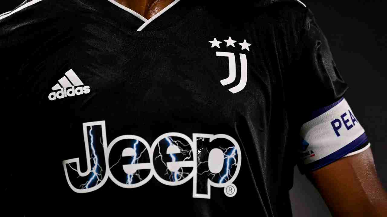 La maglia della Juventus juvelive.it