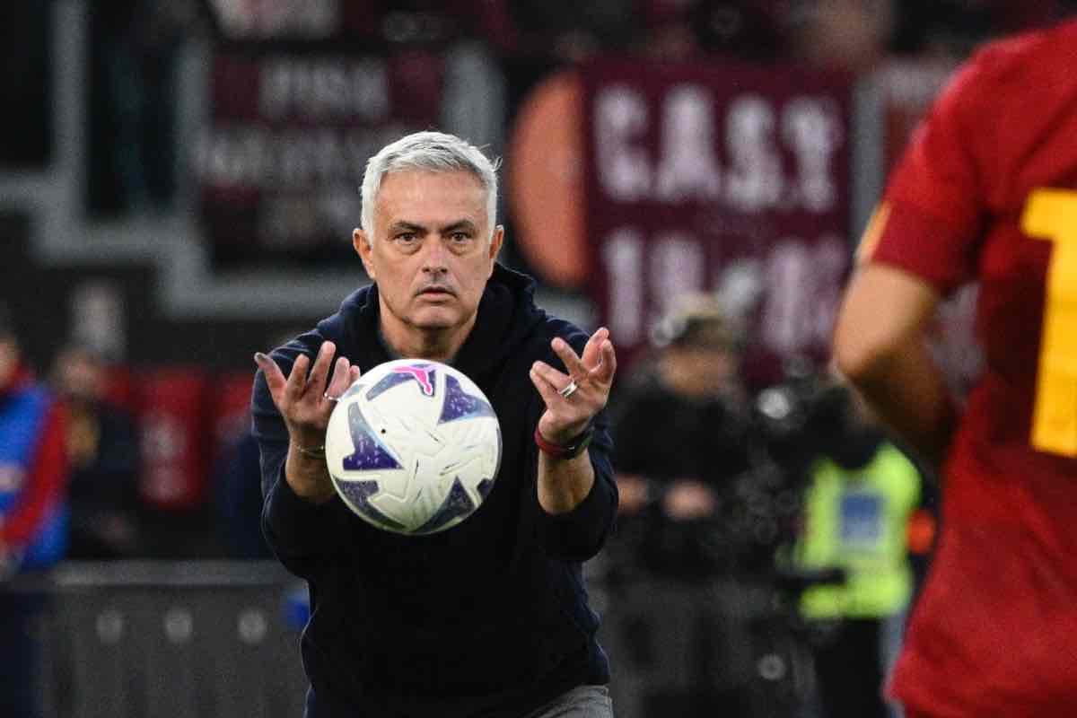 Ribaltone sulla panchina della Juventus: fa tutto Mourinho