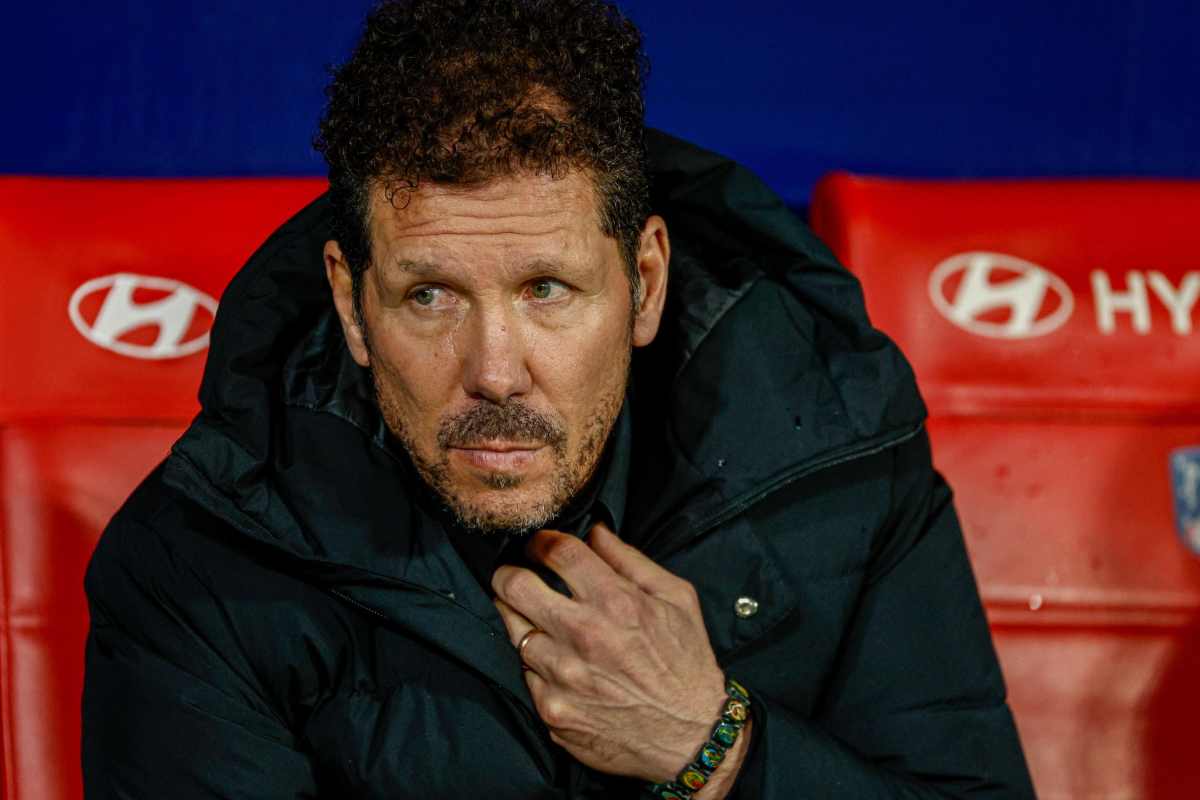 Calciomercato Juventus, lo rimpiazzano subito: Simeone beffa tutti