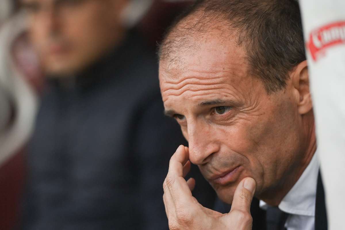 “Allegri subito esonerato”: si scambiano gli allenatori, bingo Juventus 