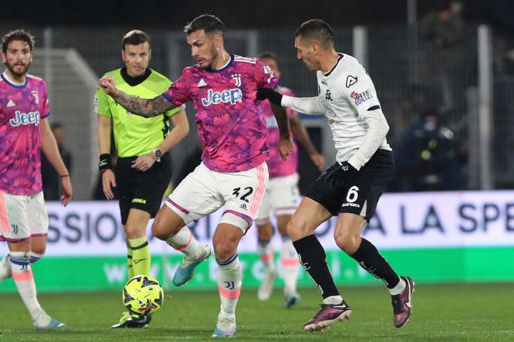 Juventus, tifosi esausti: "È la vera penalizzazione, escludetelo per sempre"