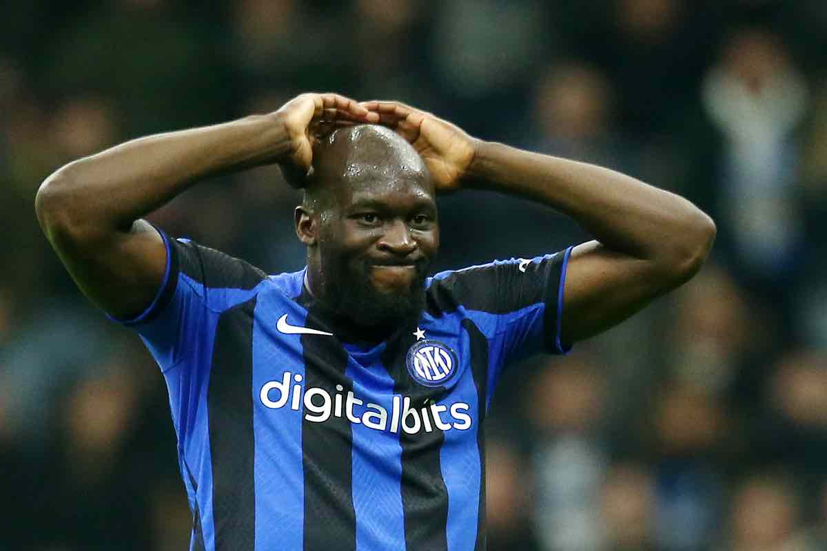 Inter-Juventus, parapiglia a San Siro: faccia a faccia con Lukaku