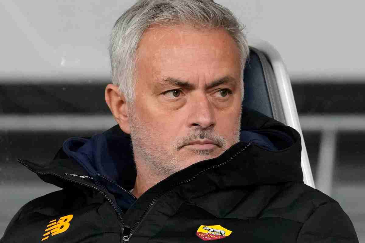 Mourinho distrutto prima di Roma-Juventus: "Non ci sta capendo nulla"