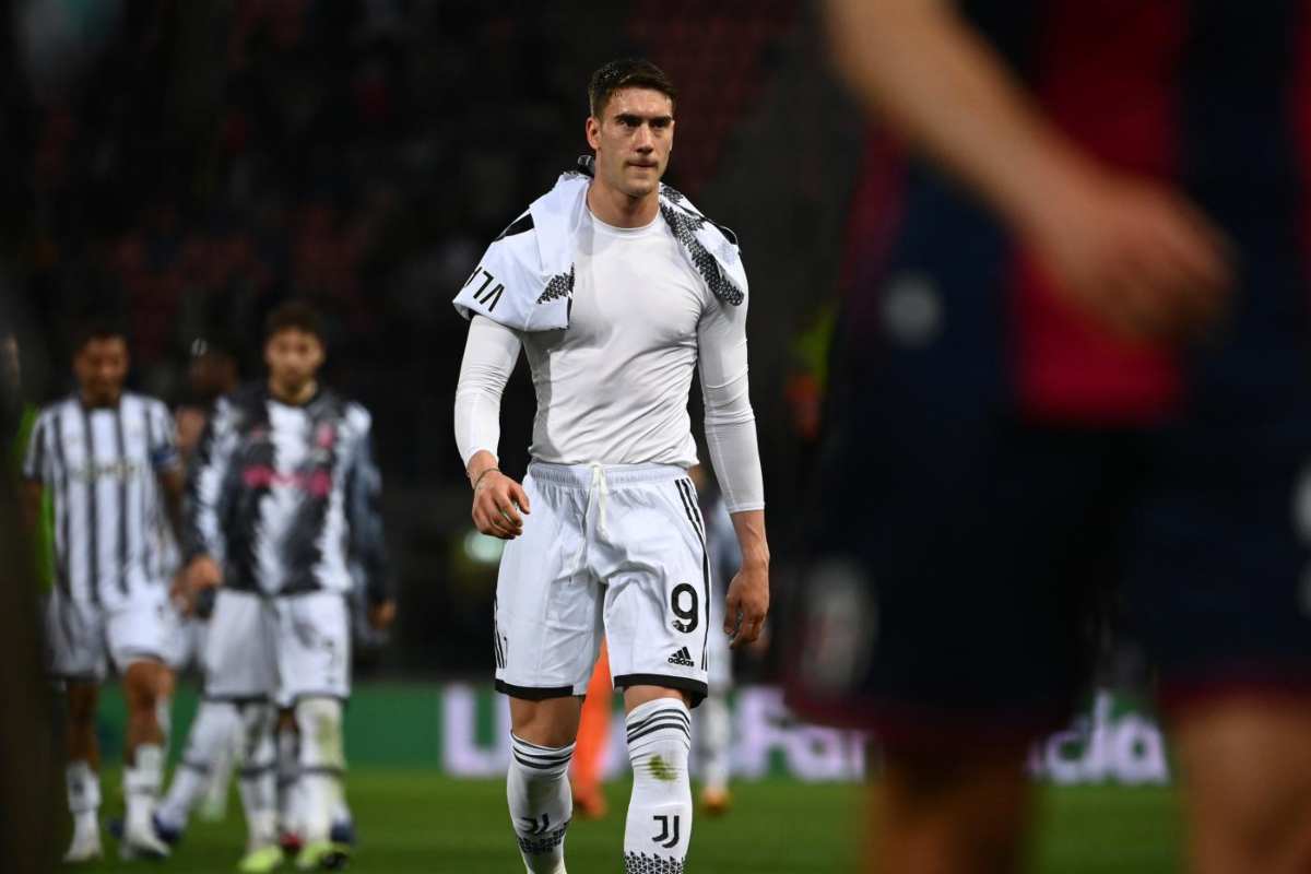 Calciomercato Juventus, fa pure il prezzo: Vlahovic ‘spedito’ al Milan