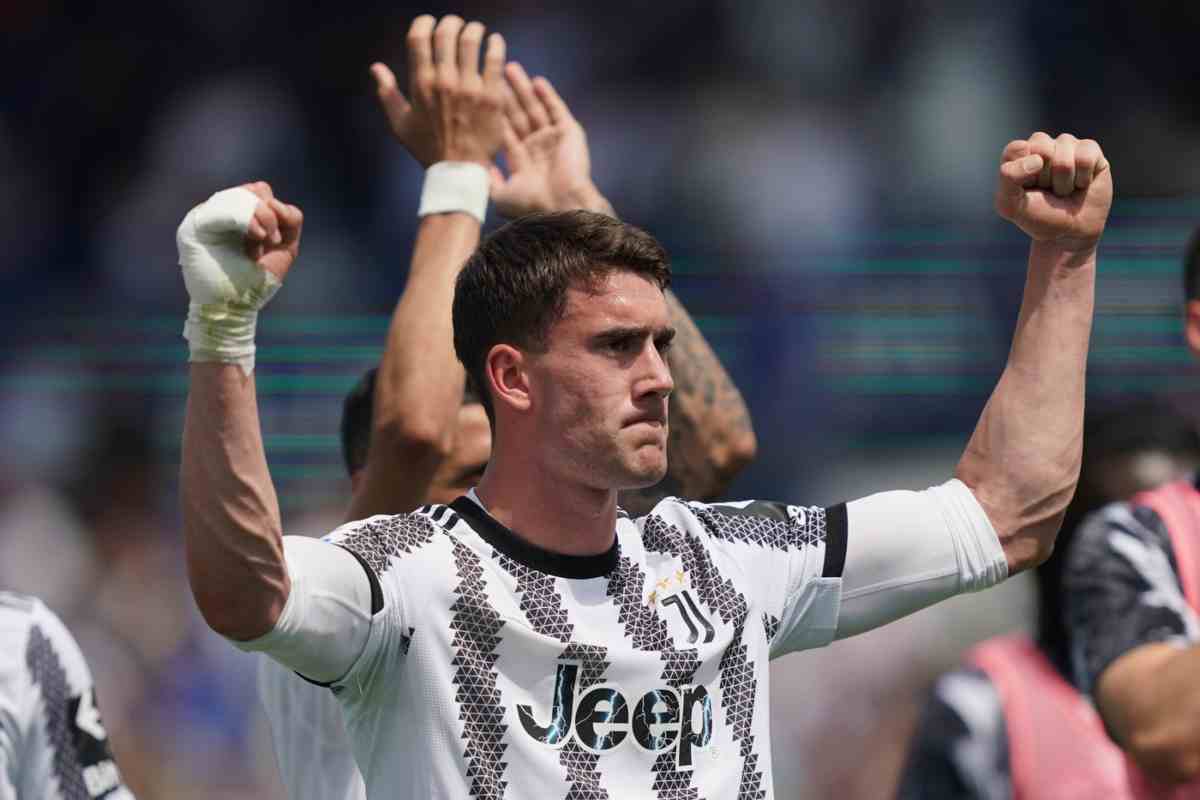 Calciomercato Juventus, svelato il futuro di Vlahovic: “Fatta al 94%”