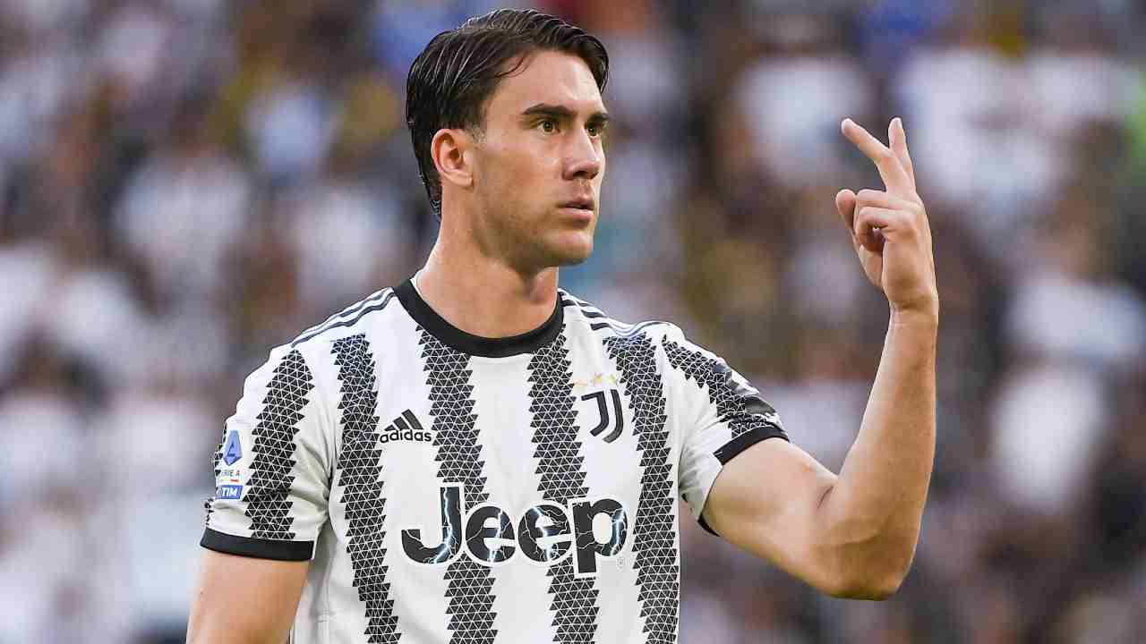 Offerta da un miliardo di euro: addio Vlahovic, la Juve trema sul serio