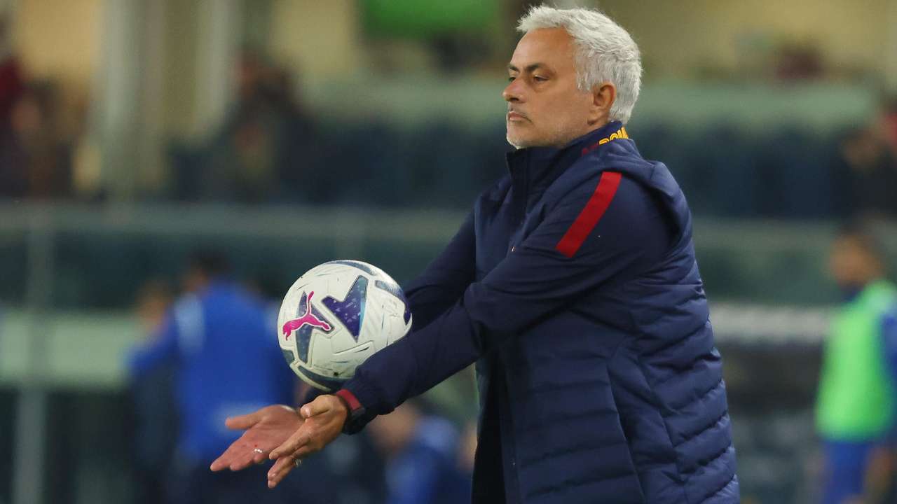 Contatto ufficiale con la Roma: la Juventus lo sta regalando 