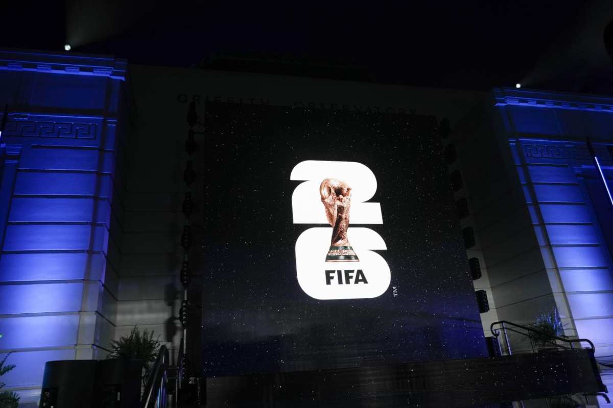 La maxi trattativa alimenta i sospetti della FIFA: indagine immediata