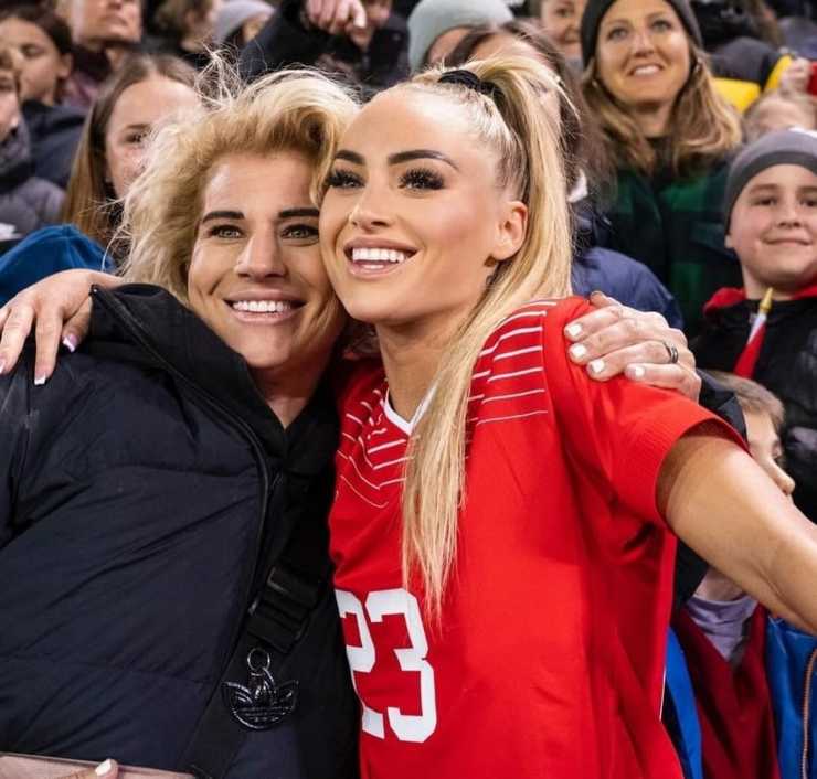 Alisha Lehmann come mamma l'ha fatta: i tifosi sono senza parole