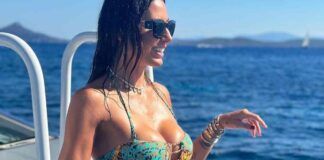 Elisabetta Gregoraci, ma chi lo guarda il panorama? Il lato B distrae i fan