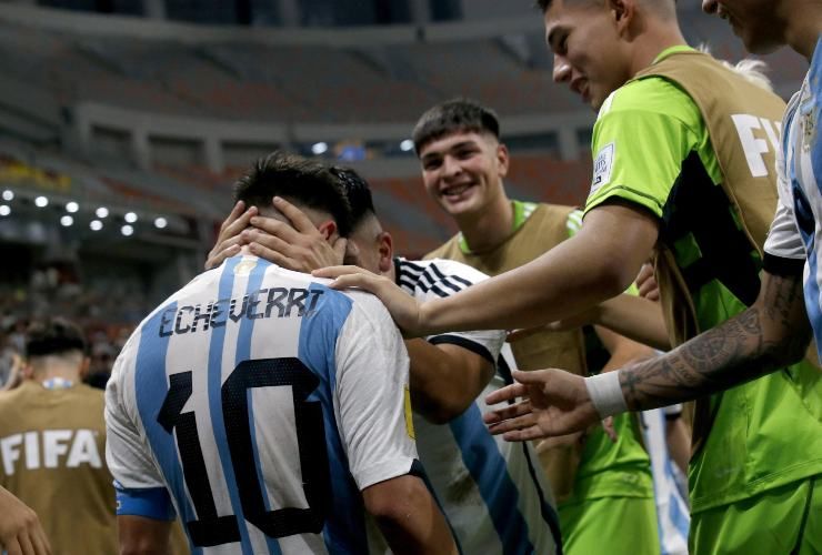 Claudio Echeverri, lo vuole la Juve e...il mondo 