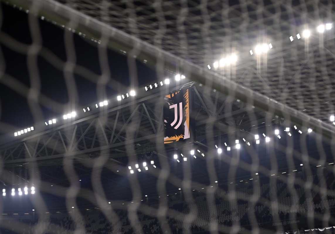 Farmaci, spazzatura e stadio della Juventus: doppia epic fail al TG1