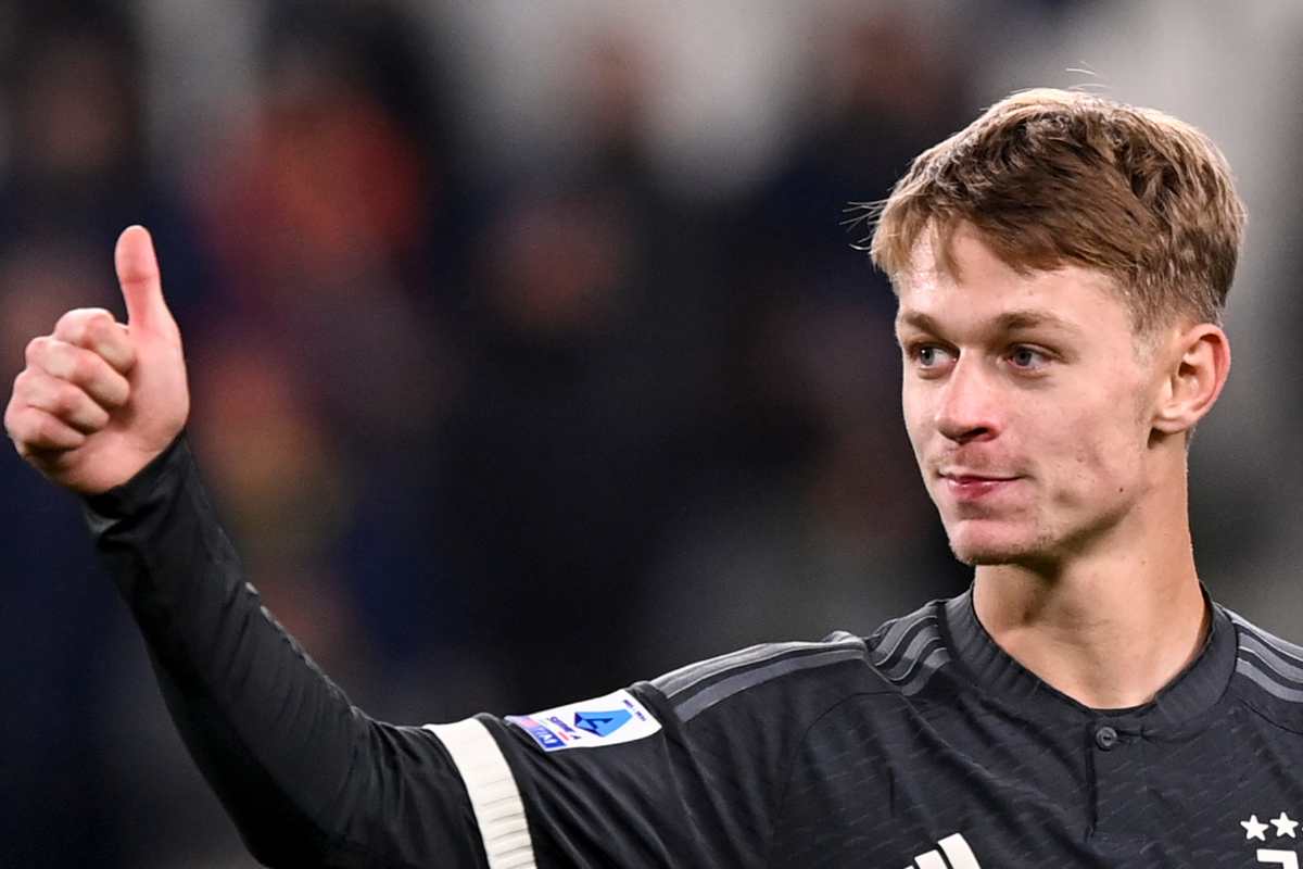 nicolussi caviglia juventus