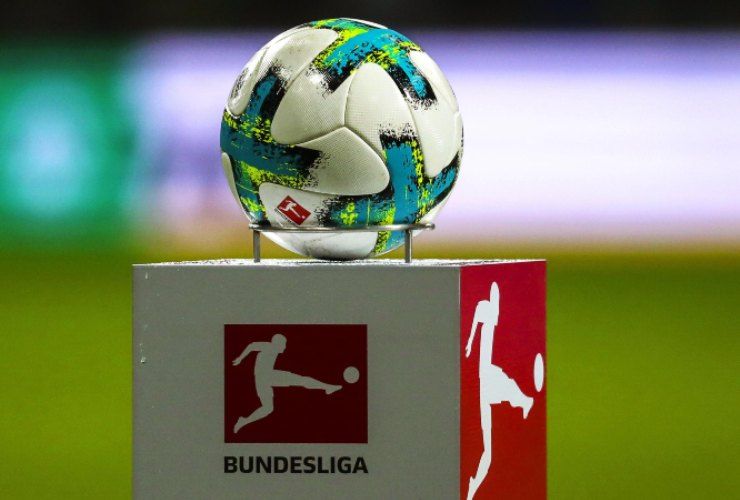 Bundesliga. Protesta choc dei tifosi