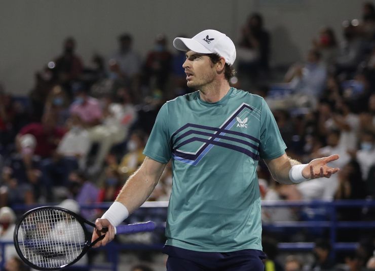 Fulmine a cile sereno nel tennis dopo l'annuncio dell'ex numero uno: si ritira