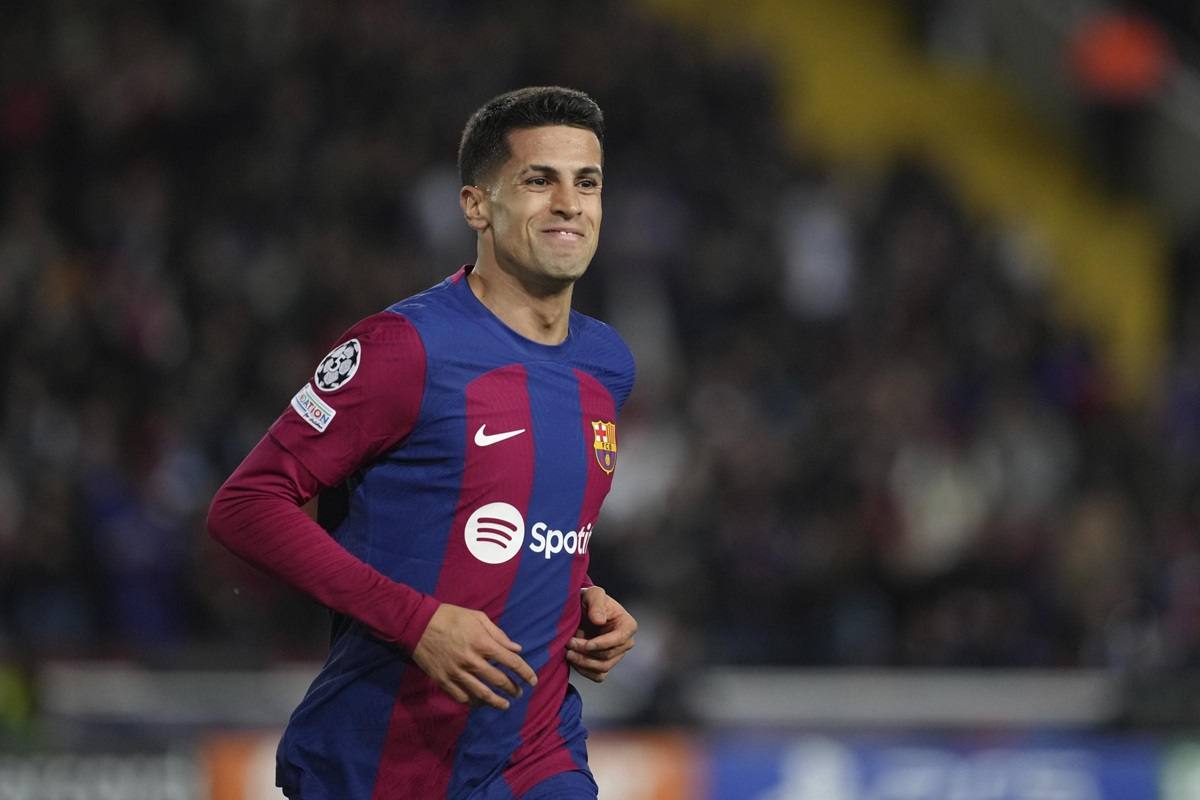 È Cancelo il primo colpo della nuova stagione, tifosi della Juve spiazzati