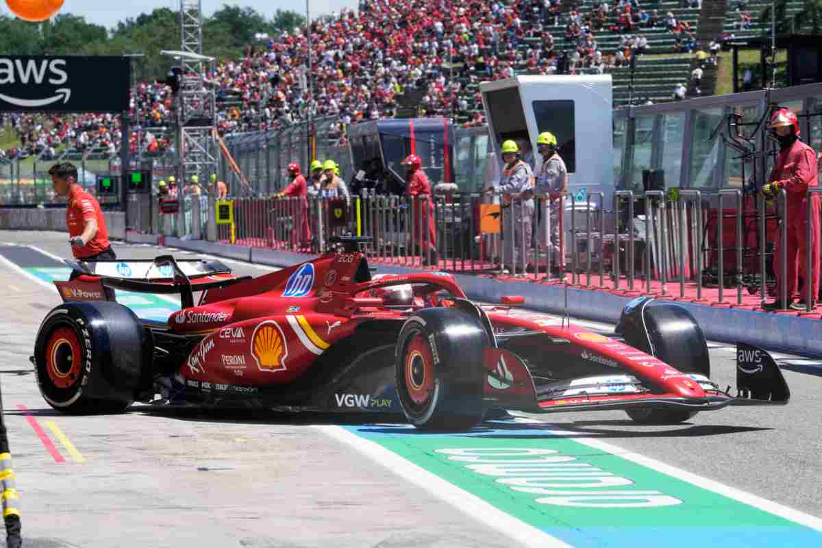 Annuncio della Ferrari