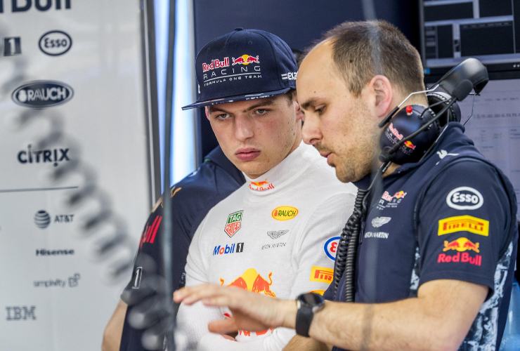 Verstappen, cambio d'ingegnere di pista FP1