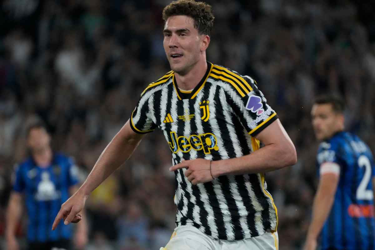 Juventus, Vlahovic esalta Sinner: la reaction fa impazzire il web