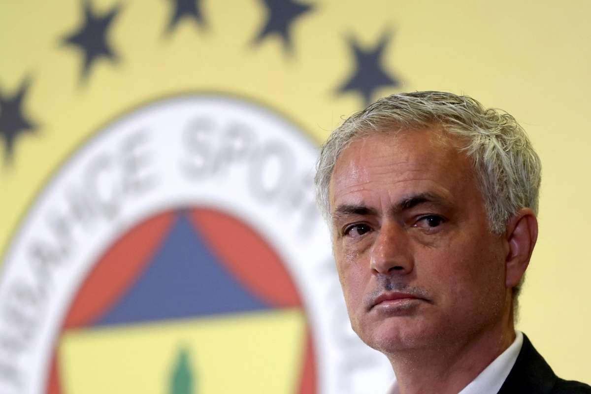 Escluso dalla Juventus: Mourinho se lo regala subito