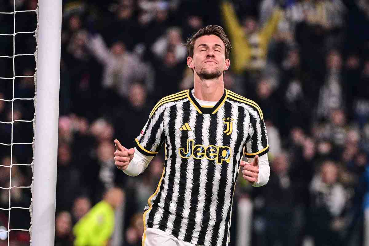 Calciomercato Juventus Rugani addio