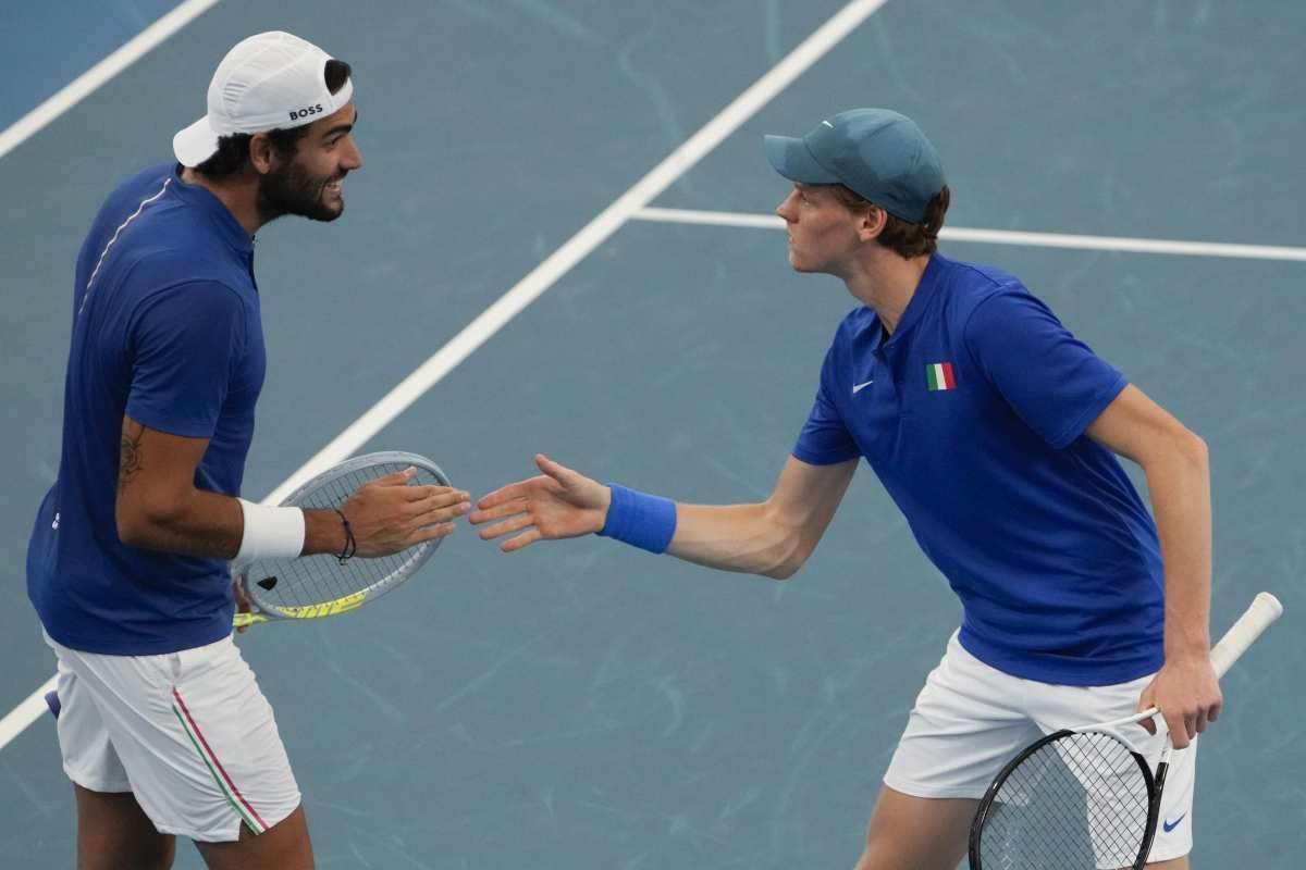 Berrettini inguaia Sinner a Wimbledon