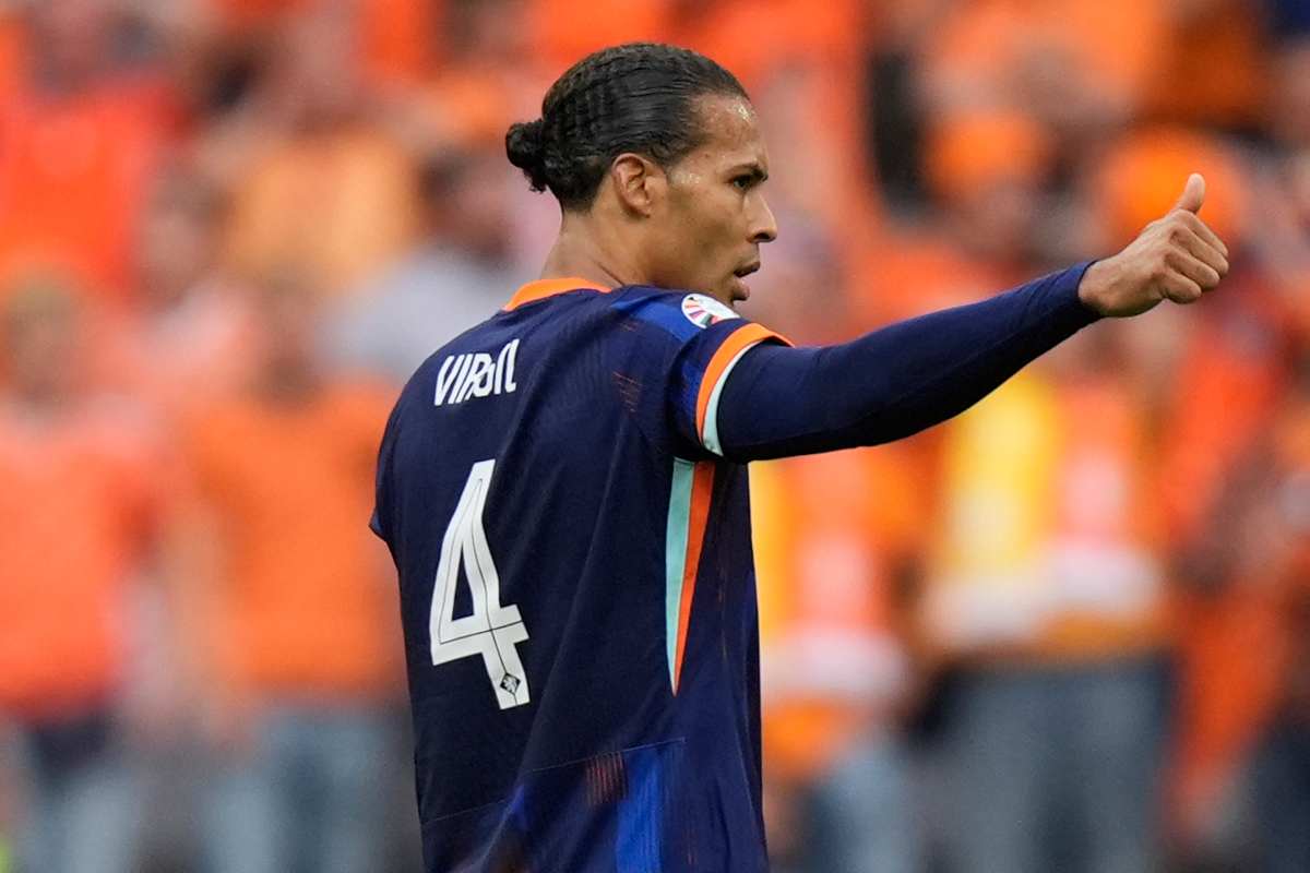 Juventus, idea Van Dijk a zero