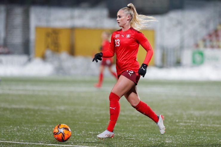 Alisha Lehmann arriva a Torino Juventus
