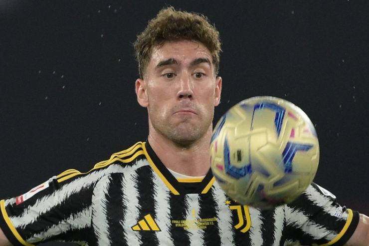 Edoardo Mecca: "Io resto al fianco di Dusan Vlahovic, anche se a giugno potrebbe andare via"