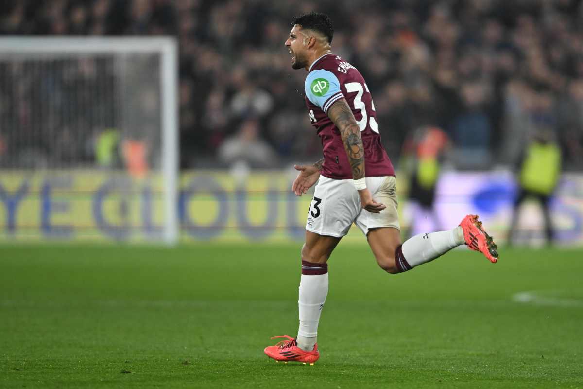 Emerson Palmieri con la maglia del West Ham