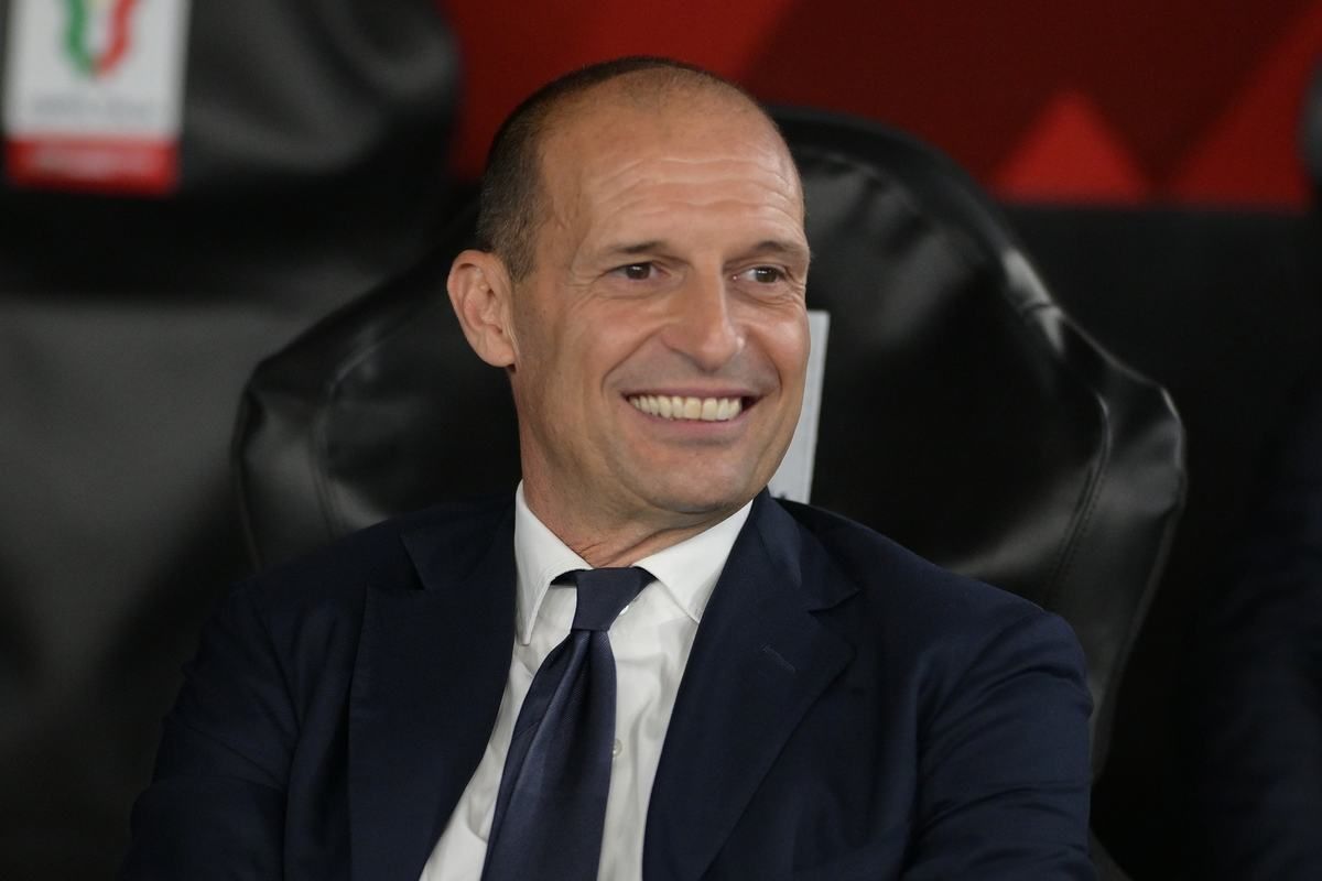Allegri sorride