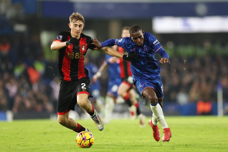 Dean Huijsen in azione con la maglia del Bournemouth