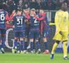 I giocatori del Bologna esultano dopo un gol contro la Juve