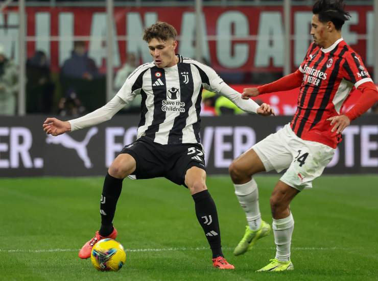 Nicolo Savona in azione contro il Milan