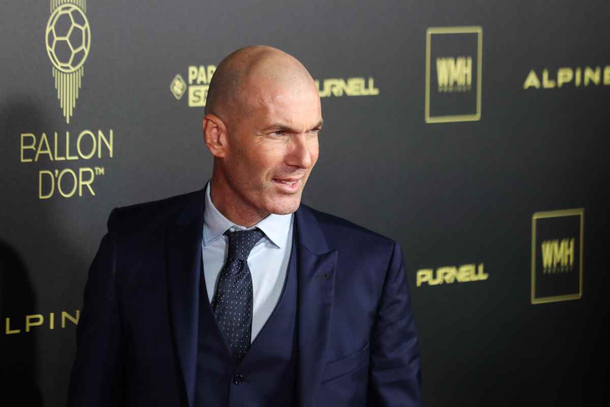 Zinedine Zidane durante la cerimonia del Pallone d'Oro