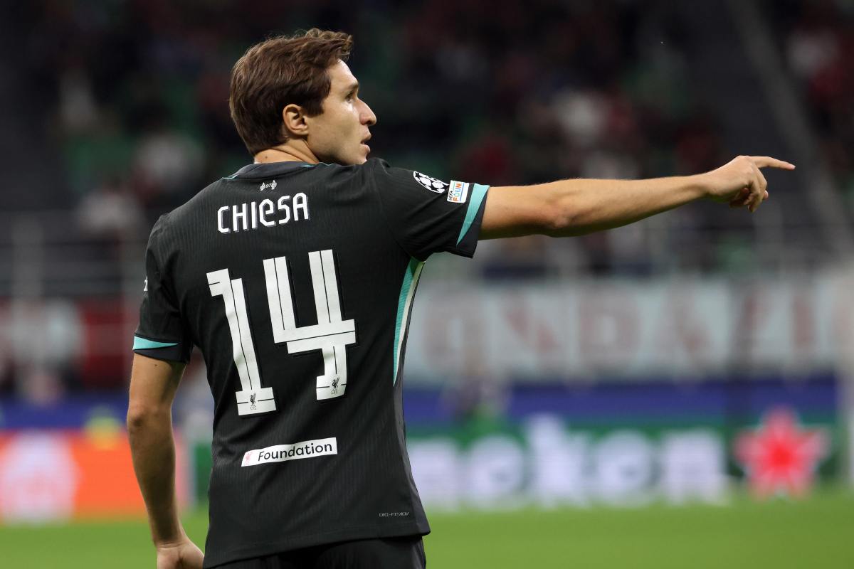 Chiesa in campo con il Liverpool