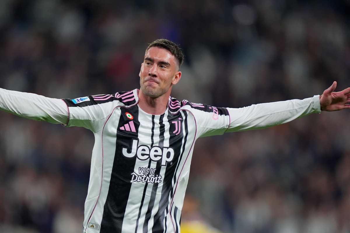 Vlahovic si prende tutti gli applausi dell'Allianz Stadium