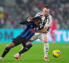 Lookman e Gatti lottano per il pallone